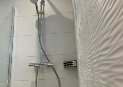 douche en carrelage par un carreleur Montbéliard