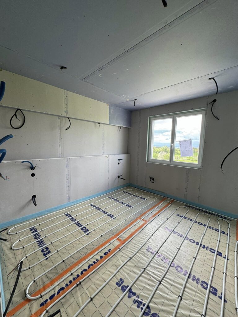 Isolation des Combles dans le Pays de Montbéliard : Guide Complet pour Réduire vos Factures